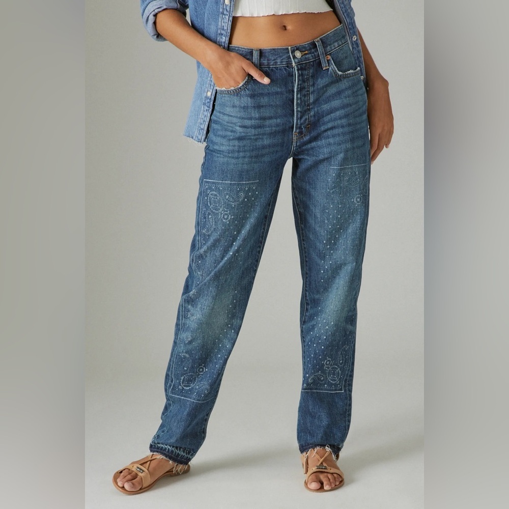 Lucky Brand Drew Mom High Rise Taper
Jeans Distressed Legend Paisley 6/28R NWT - Picture 4 of 16